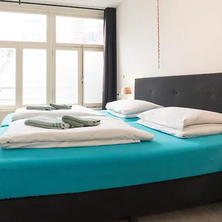 Redlight District Private Smokers Friendly Apartment *