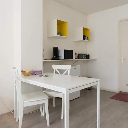Apartment Redlight District Private Smokers Friendly Amsterdam
