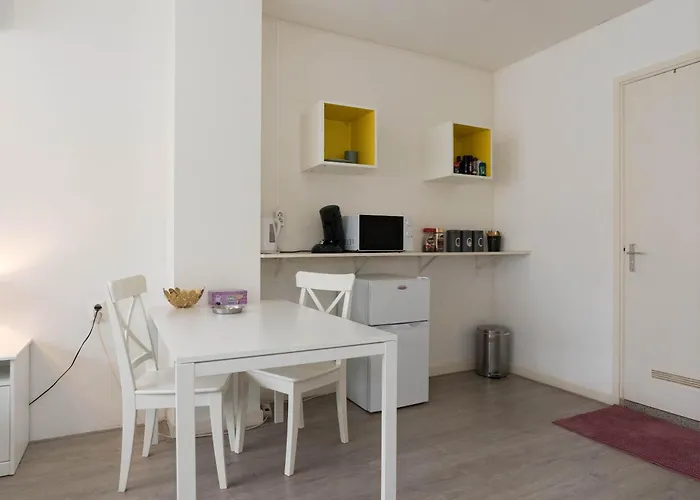 Redlight District Private Smokers Friendly Apartmán *