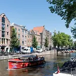 Redlight District Private Smokers Friendly *
