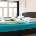 Redlight District Private Smokers Friendly Apartment *